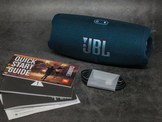 JBL Charge 5:Заряжай моменты музыкой!Мощный звук,беспрецедентная портативность ваш идеальный спутник foto 9