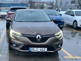 Renault Megane foto 2