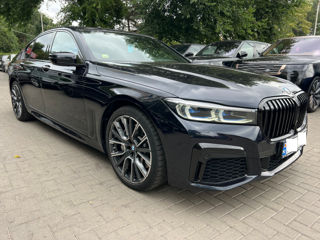 BMW 7 Series foto 8