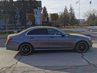 Mercedes E-Class фото 3