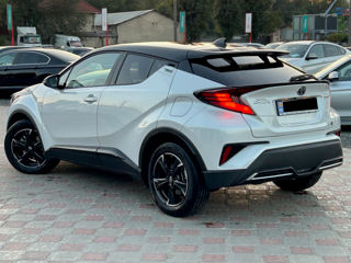 Toyota C-HR foto 3