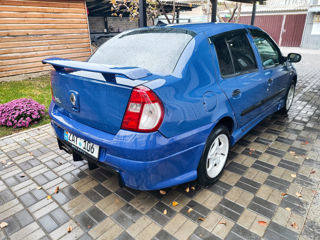 Renault Clio foto 4