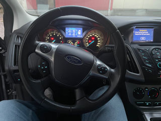 Ford Focus foto 8