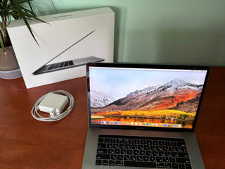 MacBook Pro 15 (2017, 2.9GHZ, 4GB, 16GB, 512GB)