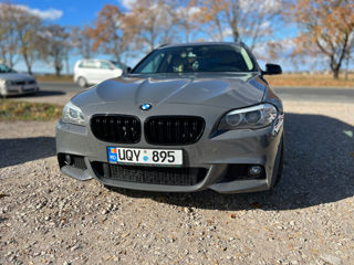 BMW 5 Series foto 2