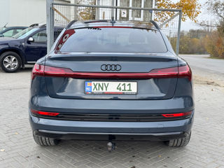 Audi E-tron Sportback foto 6