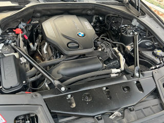 BMW 5 Series foto 9