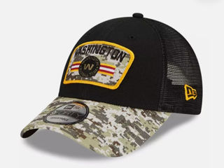 Washington Commanders New Era Salute To Service Trucker 9FORTY Snapback