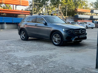 Mercedes GLC foto 9