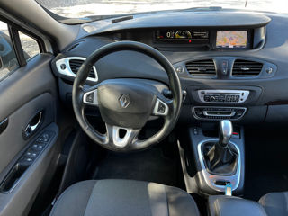 Renault Grand Scenic foto 6