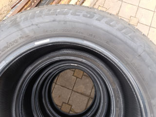 235 60 18, 2021 Bridgestone vara 95% foto 4