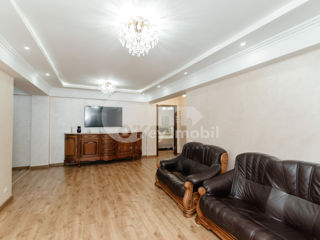 Apartament cu 2 camere, 85 m², Buiucani, Chișinău foto 5