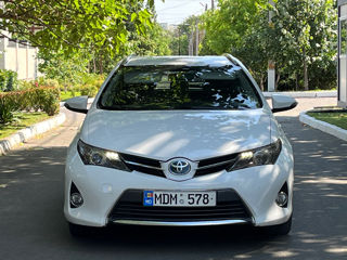 Toyota Auris foto 2