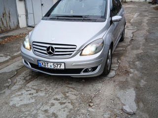 Mercedes B-Class