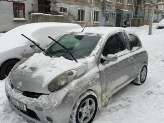 Nissan Micra foto 2