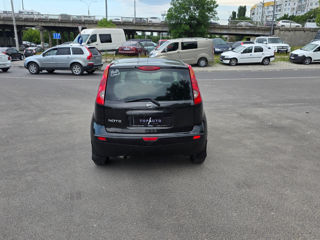 Nissan Note фото 6