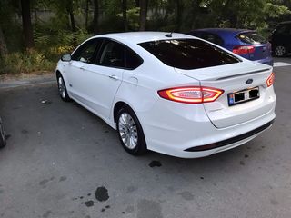 Ford Fusion foto 3