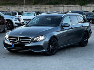 Mercedes E-Class foto 3