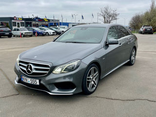 Mercedes E-Class foto 2