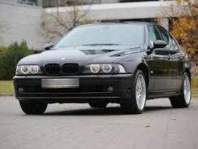 BMW 5 Series foto 3