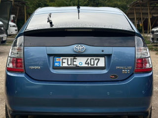 Toyota Prius foto 4