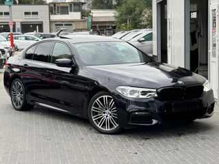 BMW 5 Series foto 4