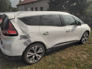 Renault Grand Scenic foto 3