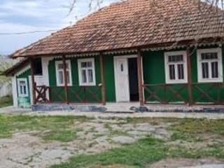 Se vinde casa cu toate comoditatile si teren agricol . Situat in raionul Orhei satul Putintei . foto 4