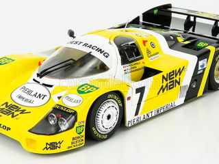 Porsche 956. Модель самого легендарного гоночного автомобиля. Масштаб 1/18.