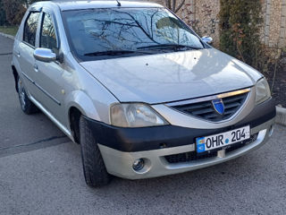 Dacia Logan foto 6