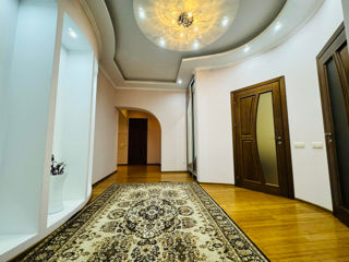 Apartament cu 3 camere, 110 m², Râșcani, Chișinău foto 4