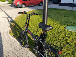 Bicicletă electrică foto 6