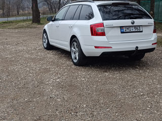 Skoda Octavia foto 2