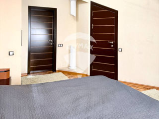 Apartament cu 3 camere, 125 m², Centru, Chișinău foto 8