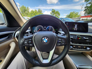 BMW 5 Series foto 20