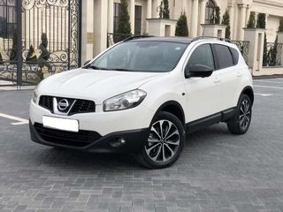 Nissan Qashqai - Inchirieri Auto Chisinau foto 1