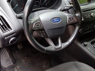 Ford Focus foto 9