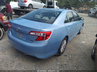 Toyota Camry foto 9