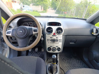 Opel Corsa foto 7