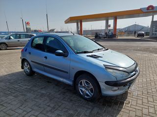 Peugeot 206 foto 2