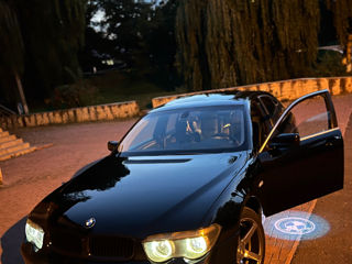 BMW 7 Series foto 2