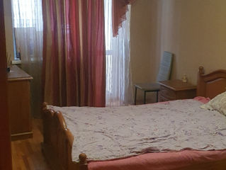 Apartament cu 3 camere, 75 m², Botanica, Chișinău foto 4