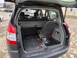 Renault Grand Scenic foto 13