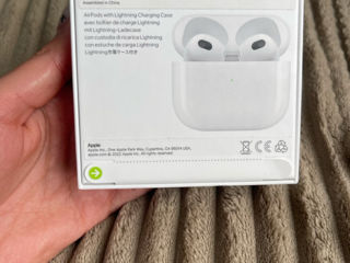 AirPods 3 Noi Sigilate foto 3