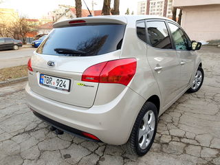 KIA Venga foto 2