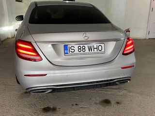 Mercedes E-Class foto 4