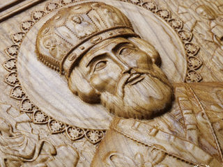 Icoane in lemn, masti in lemn, sculturi in lemn, portrete in lemn, decor in lemn