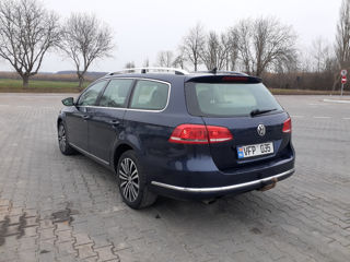 Volkswagen Passat foto 4