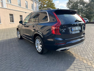 Volvo XC90 foto 4