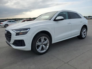 Audi Q8 foto 1